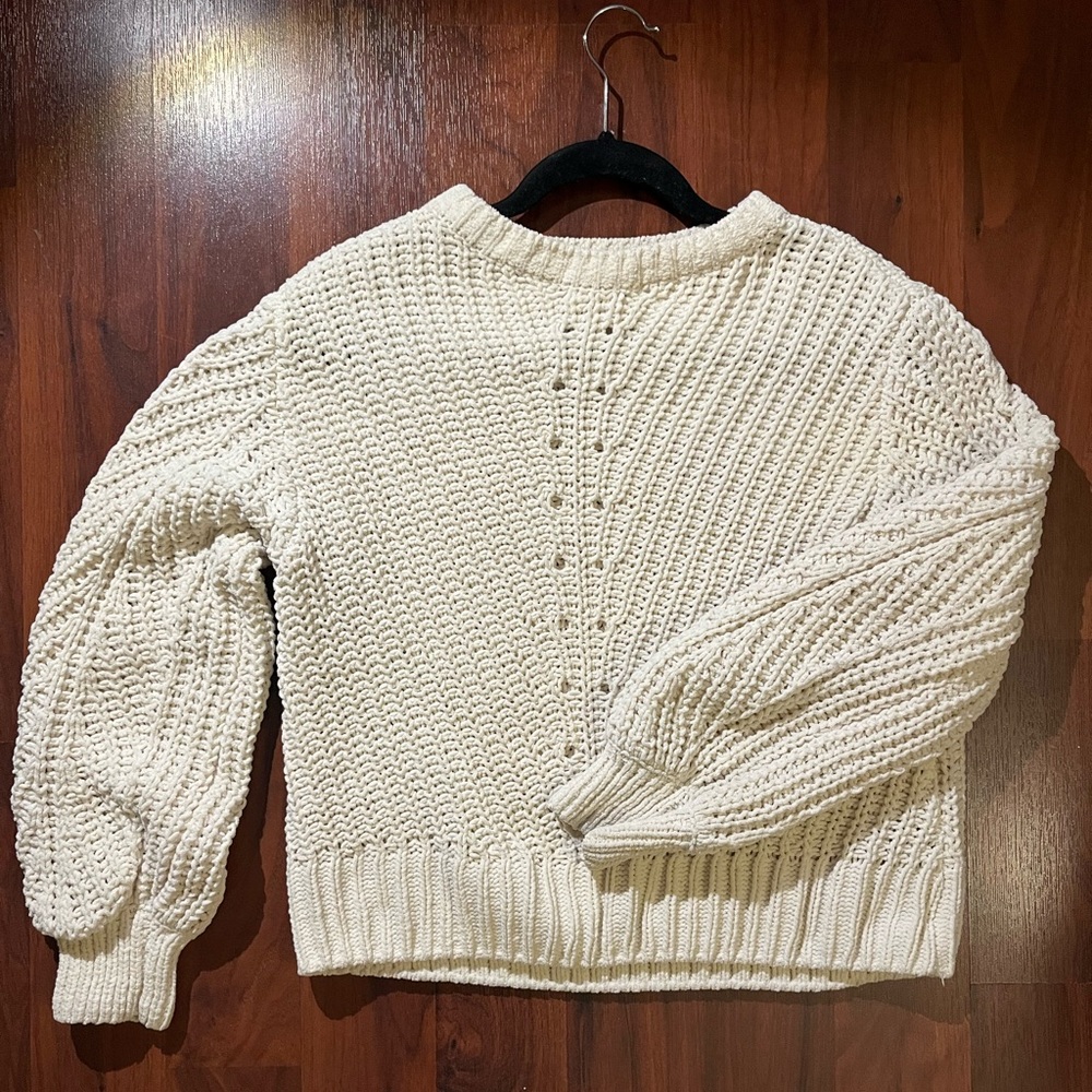 Ivory knit sweater H&M XS